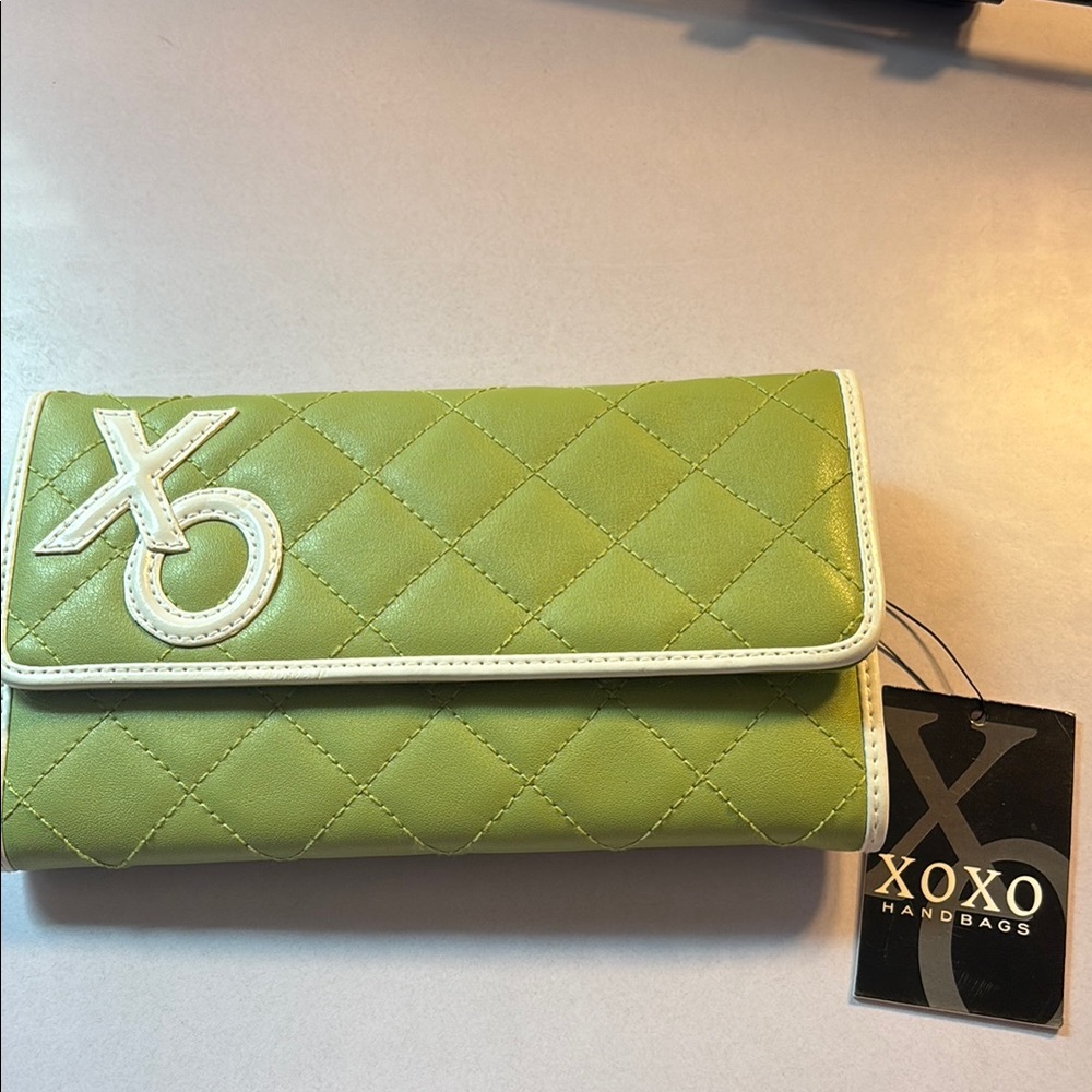 NWT XOXO Green Quilted Wallet with Bow Accent